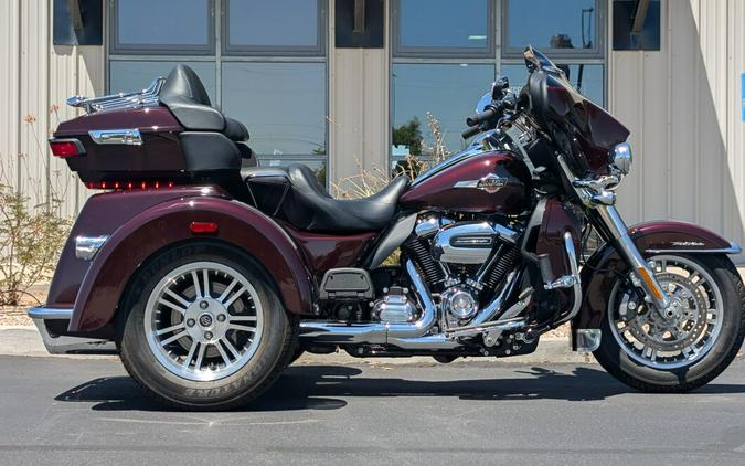 2022 Harley-Davidson® Tri Glide® Ultra