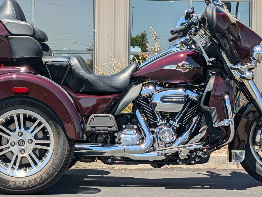 2022 Harley-Davidson® Tri Glide® Ultra