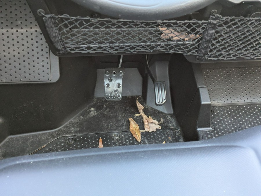 2025 Honda Pioneer 1000-6 Deluxe Crew