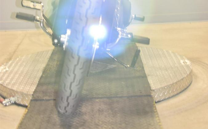 2018 Harley-Davidson Street Bob Olive Gold