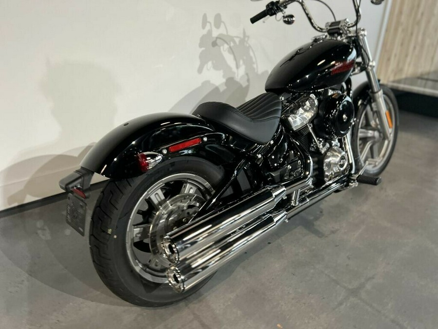 FXST 2023 Softail Standard