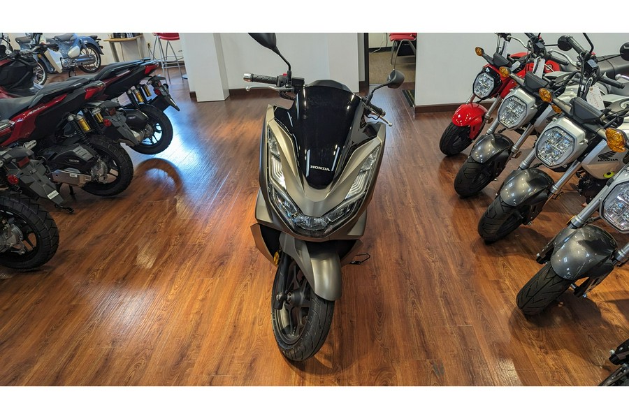 2024 Honda PCX ABS