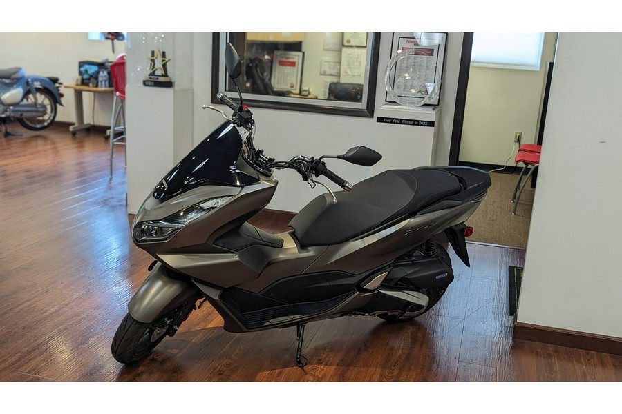 2024 Honda PCX ABS