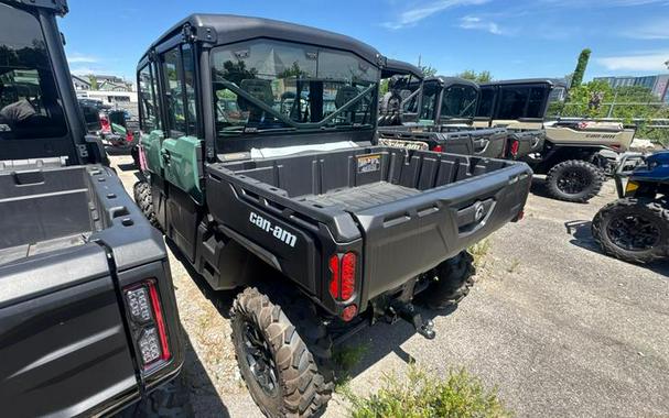 2026 Can-Am® Defender MAX DPS CAB HD10