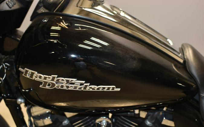 2019 Harley-Davidson Street Glide FLHX