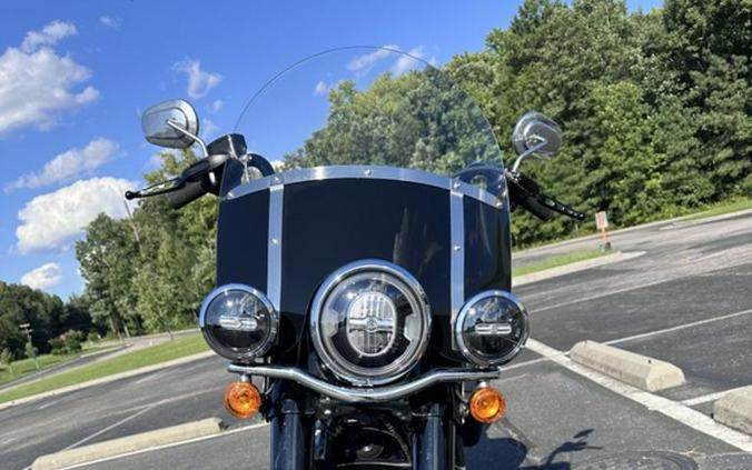 2021 Harley-Davidson® FLHCS - Heritage Classic 114