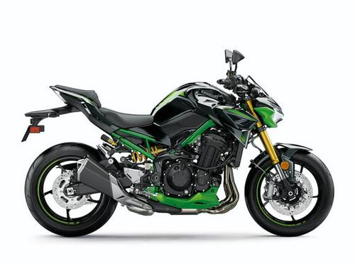 2022 Kawasaki Z900 SE Review [10 Fast Facts From the Canyons]