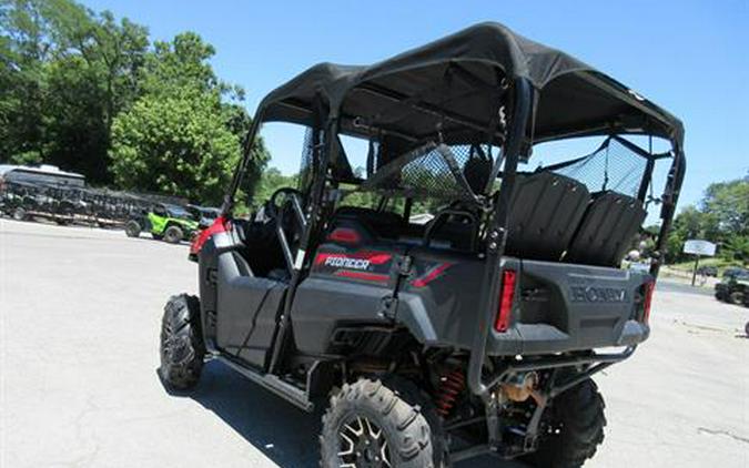 2020 Honda Pioneer 700-4 Deluxe