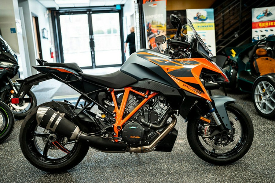 2024 KTM Super Duke 1290 GT