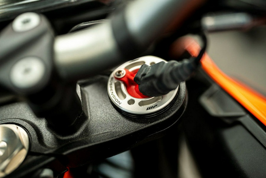 2024 KTM Super Duke 1290 GT