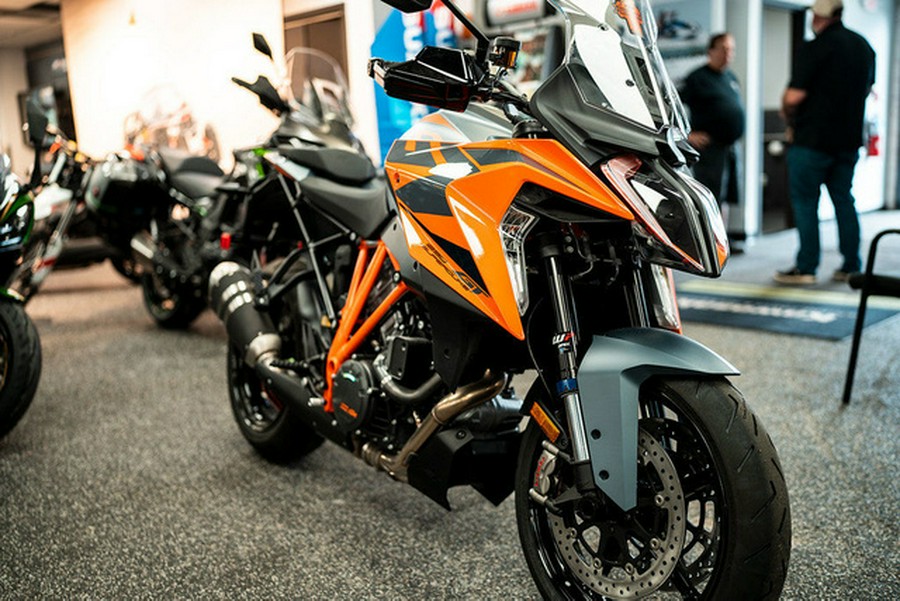2024 KTM Super Duke 1290 GT