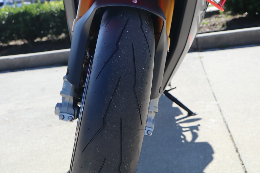 2026 Aprilia RSV4 Factory 1100