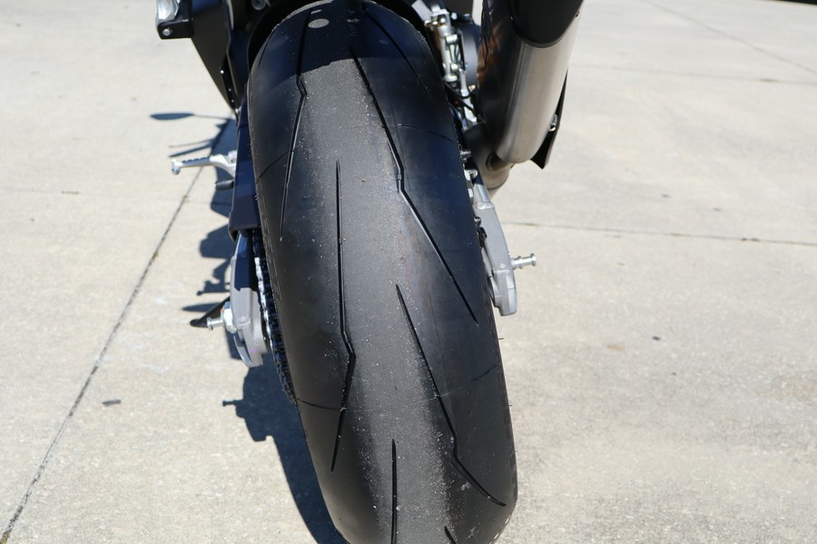 2026 Aprilia RSV4 Factory 1100