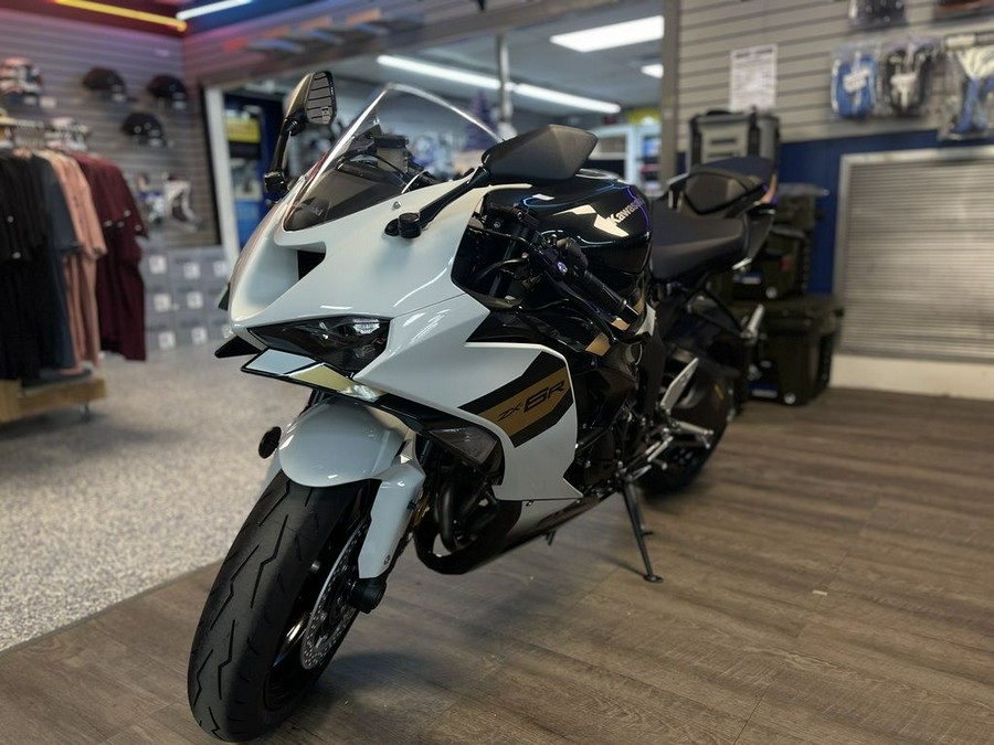 2026 Kawasaki Ninja® ZX™-6R