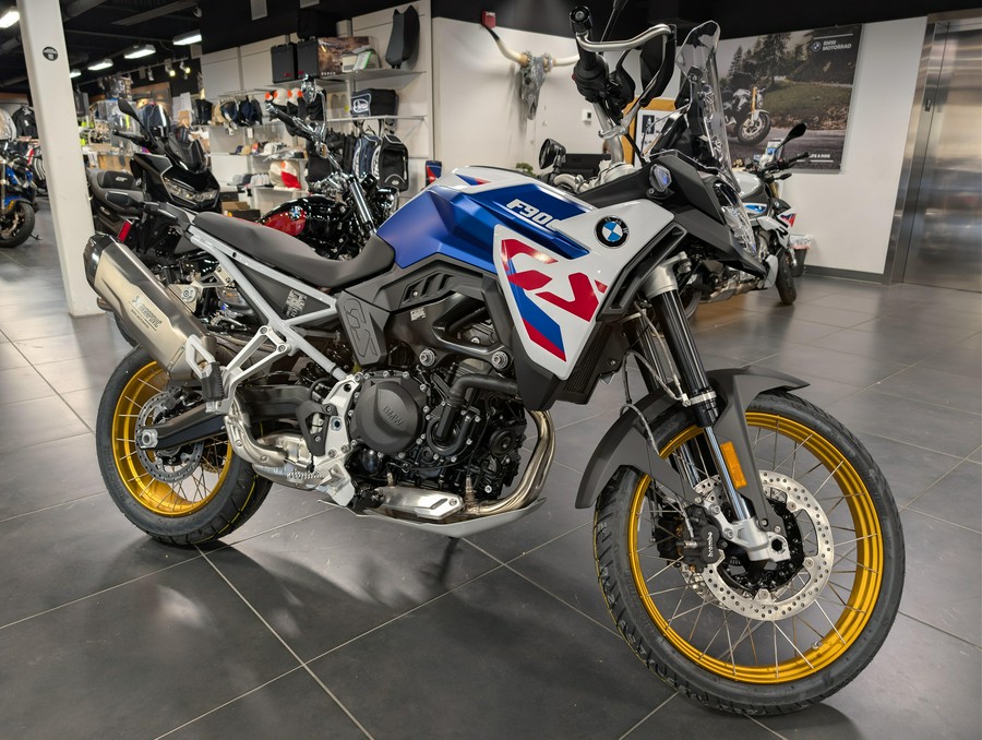 2026 BMW F 900 GS