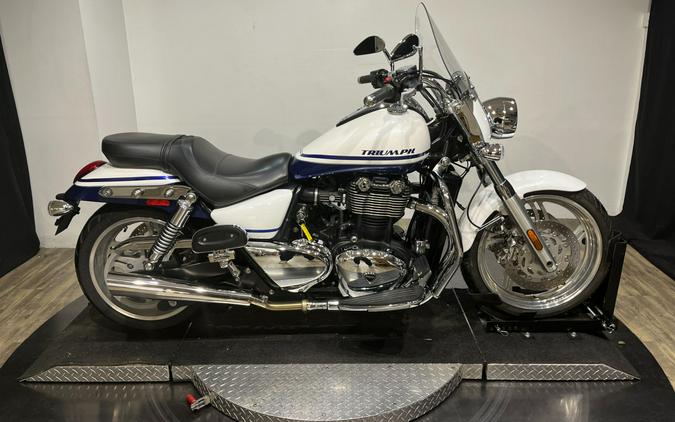 2011 Triumph Thunderbird ABS