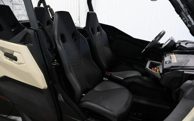 2024 Can-Am® 1000R MAX XTP Commander