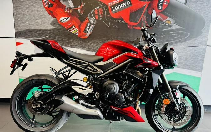 2024 Triumph Street Triple 765 RS Carnival Red