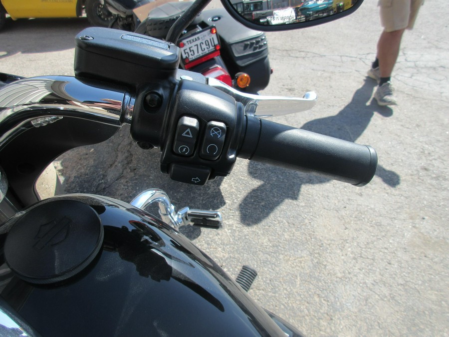 2021 HARLEY SOFTAIL SPORT GLIDE