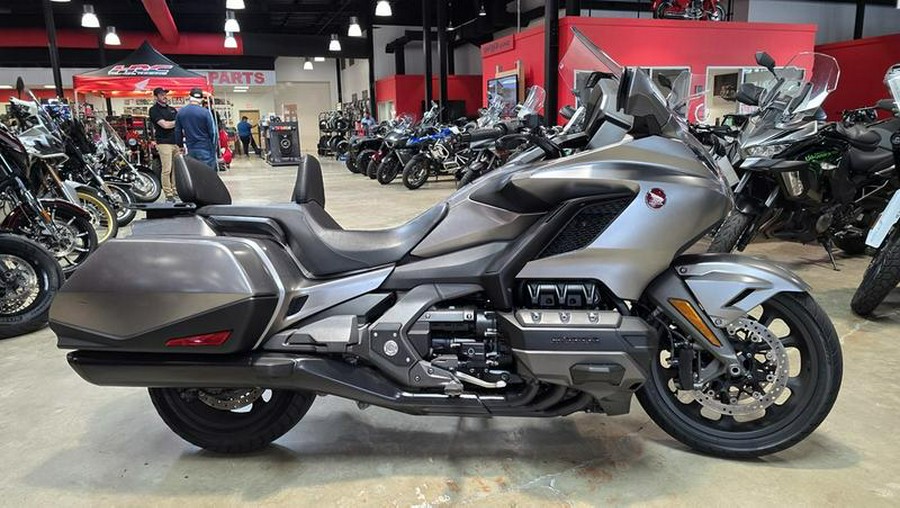 2018 Honda® Gold Wing Matte Majestic Silver