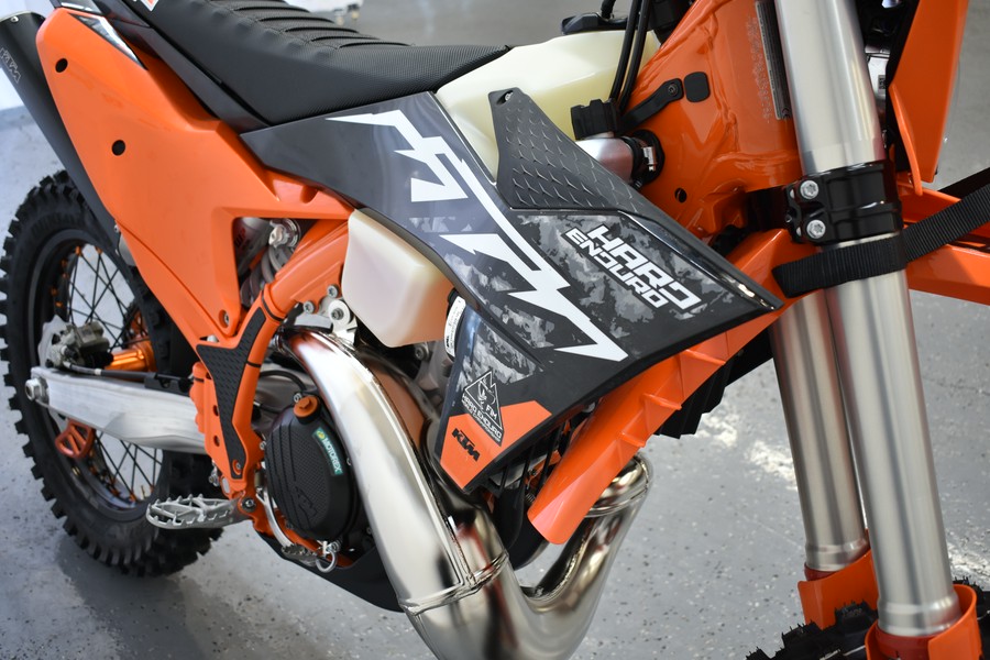 2025 KTM XC 300 W Hardenduro