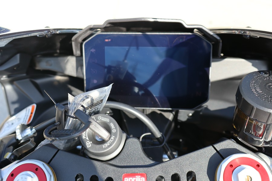 2026 Aprilia RSV4 1100