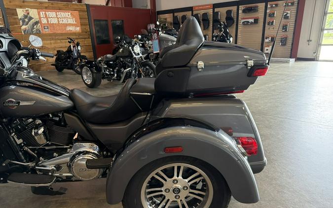 FLHTCUTG 2022 Tri Glide® Ultra