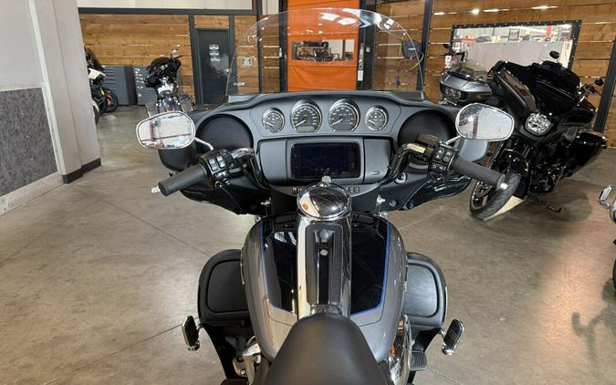 FLHTCUTG 2022 Tri Glide® Ultra