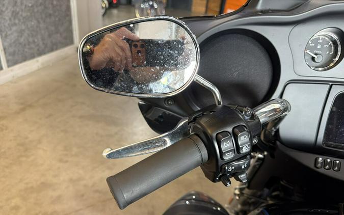 FLHTCUTG 2022 Tri Glide® Ultra