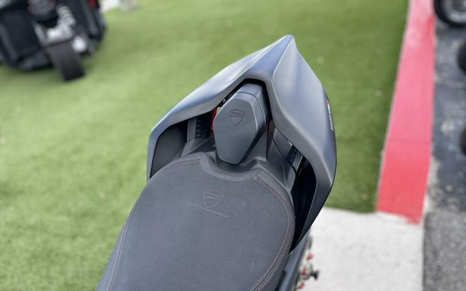 2022 Ducati Streetfighter V4 V4
