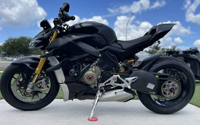 2022 Ducati Streetfighter V4 V4
