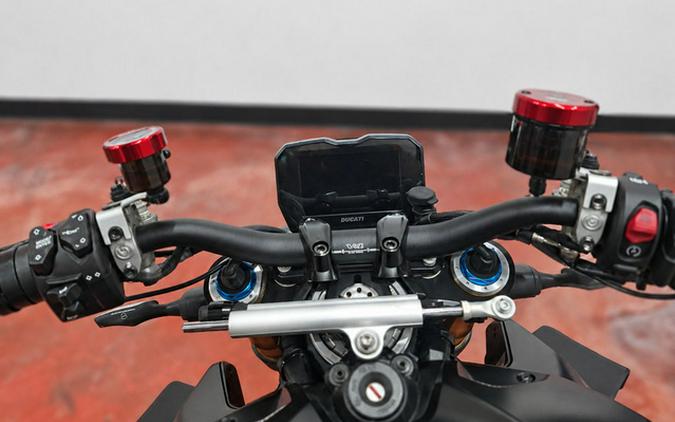 2022 Ducati Streetfighter V4 V4