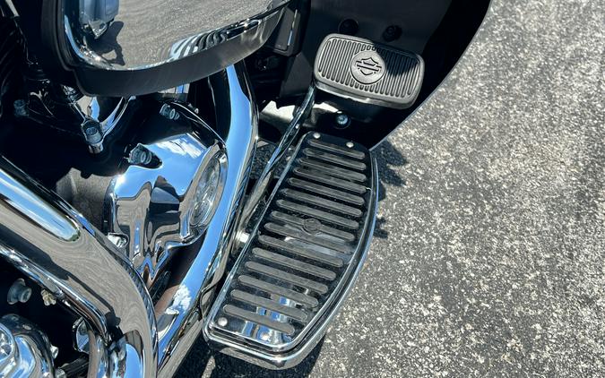 FLHTCUTG 2023 Tri Glide Ultra
