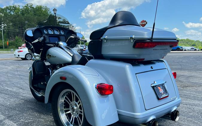 FLHTCUTG 2023 Tri Glide Ultra