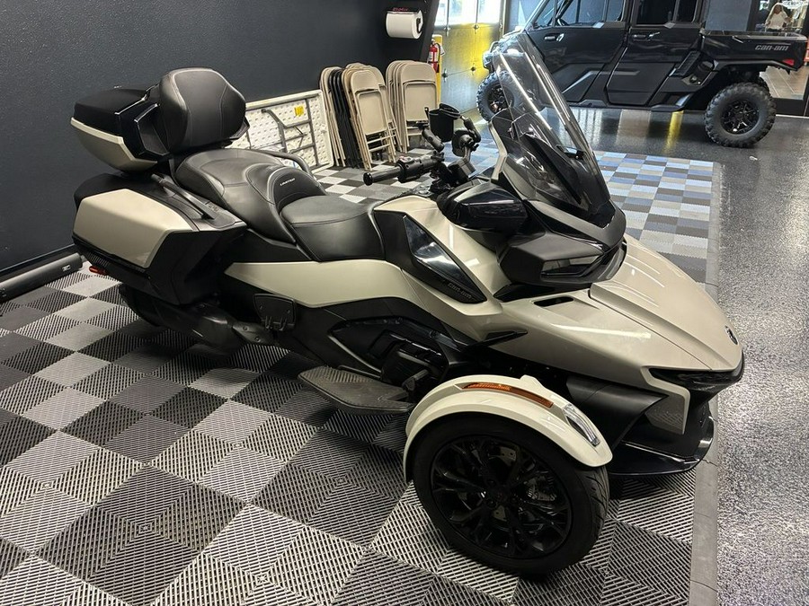 2020 Can-Am® Spyder® RT Limited Dark