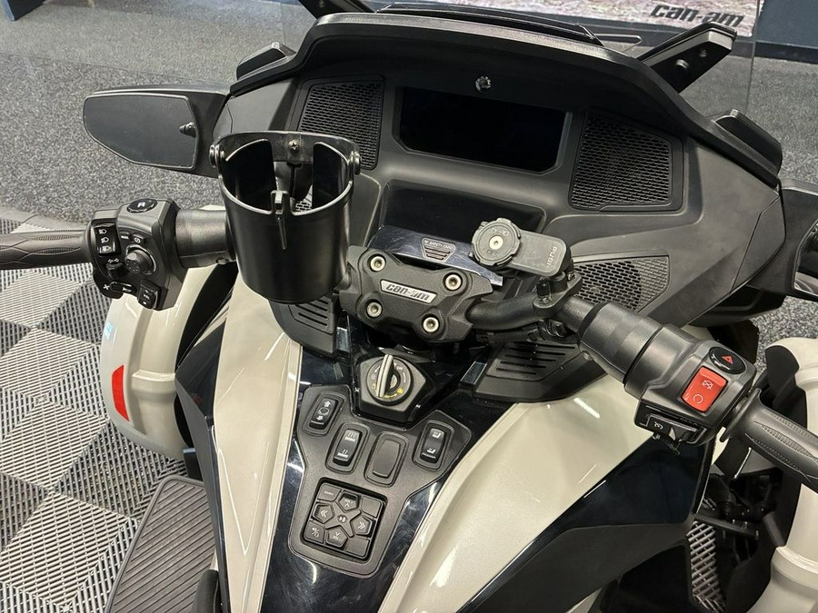 2020 Can-Am® Spyder® RT Limited Dark