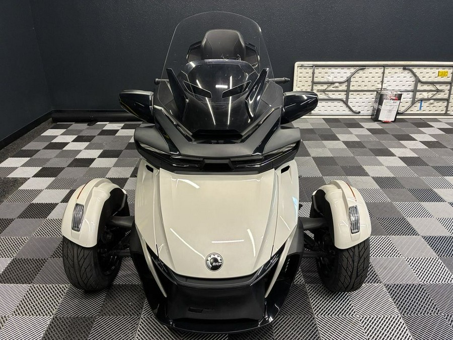 2020 Can-Am® Spyder® RT Limited Dark