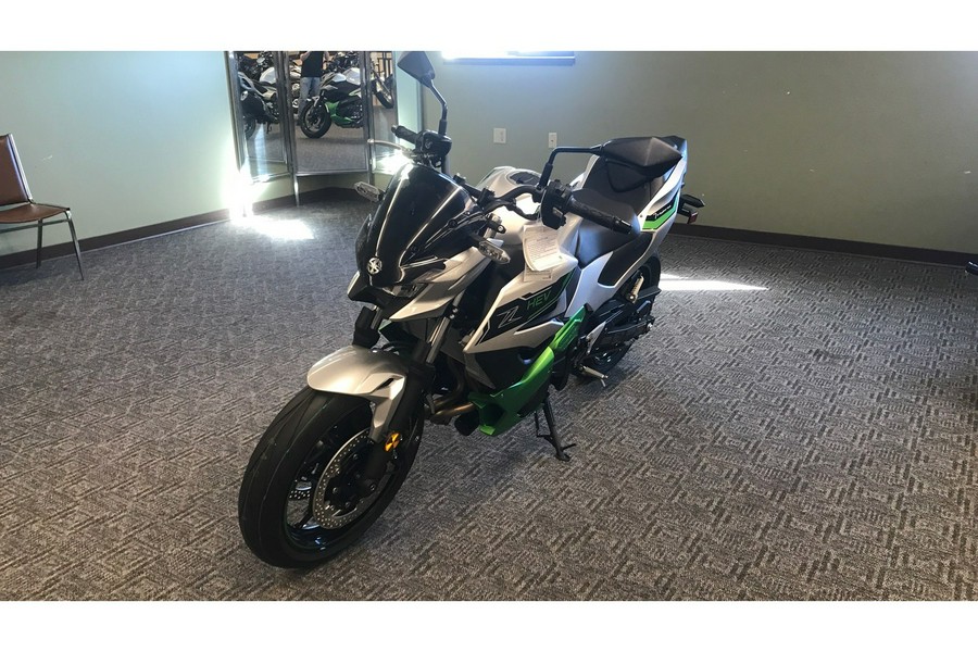 2024 Kawasaki Z7 Hybrid ABS (CR500ARFNL)