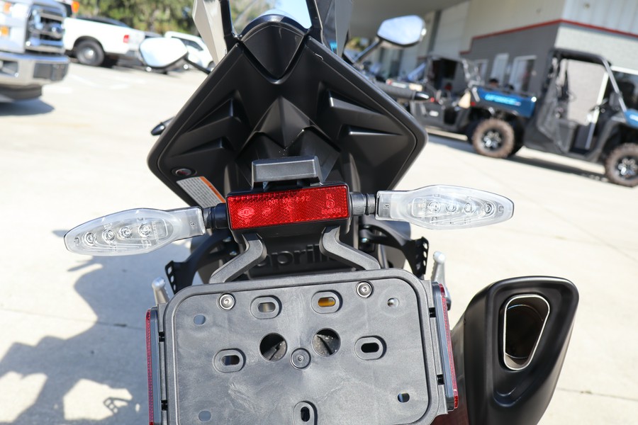 2026 Aprilia RSV4 1100