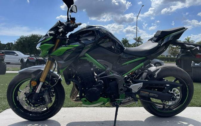 2024 Kawasaki Z900 SE