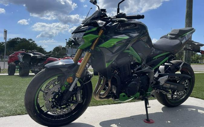 2024 Kawasaki Z900 SE