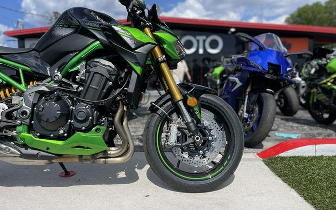 2024 Kawasaki Z900 SE