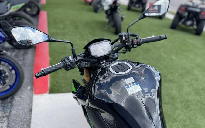 2024 Kawasaki Z900 SE