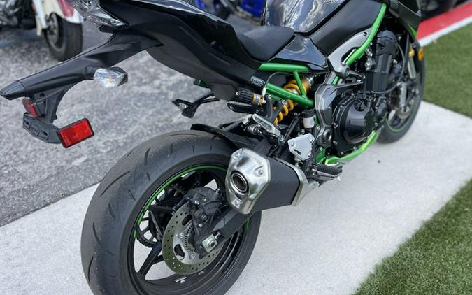 2024 Kawasaki Z900 SE
