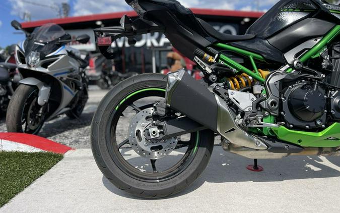 2024 Kawasaki Z900 SE