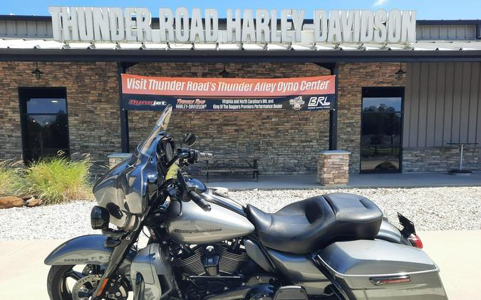 2021 Harley-Davidson® Ultra Limited Gauntlet Gray Metallic - Black Finish