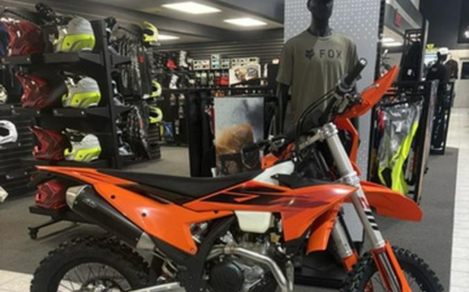 2027 KTM 450 XCF-W