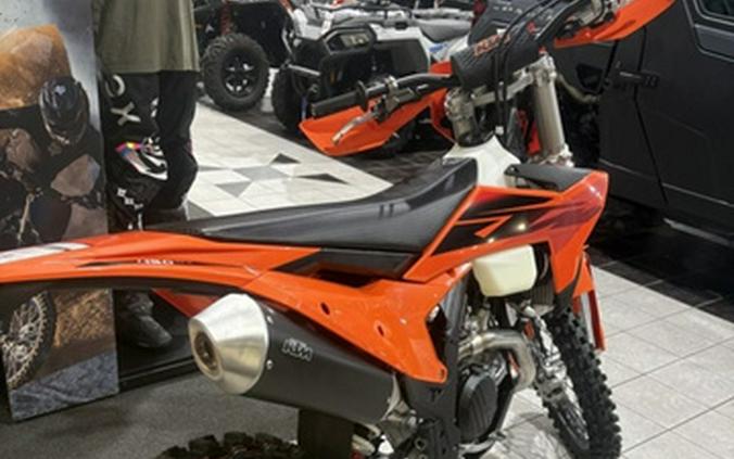 2027 KTM 450 XCF-W