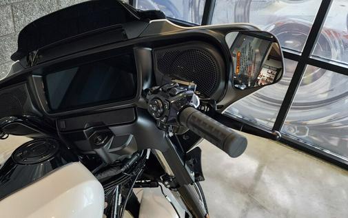 2024 Harley-Davidson® Street Glide® FLHX