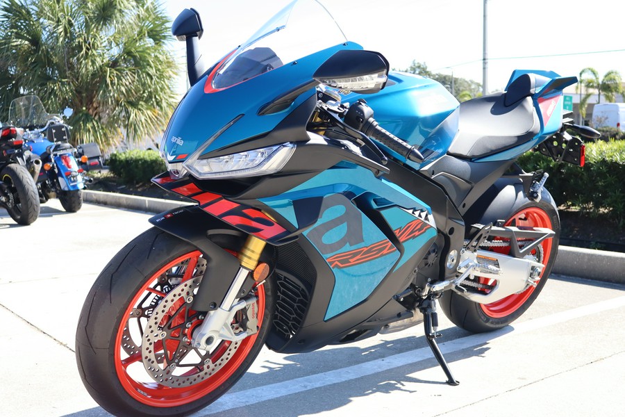 2026 Aprilia RSV4 1100